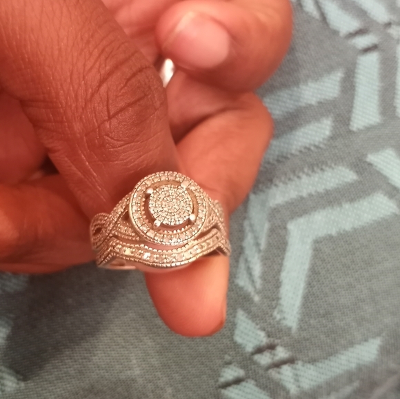 2 piece 10k Engagement Ring - Picture 4 of 6